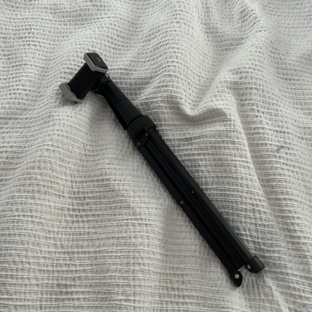 Tripod - Picture 2 of 2
